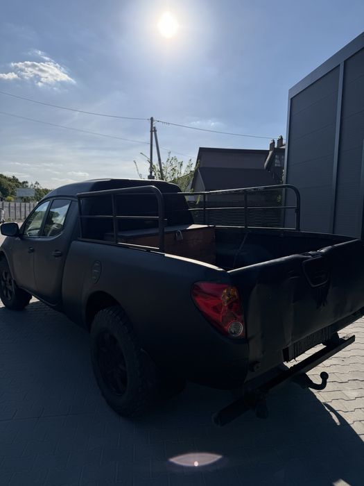 Продам mitsubishi l200