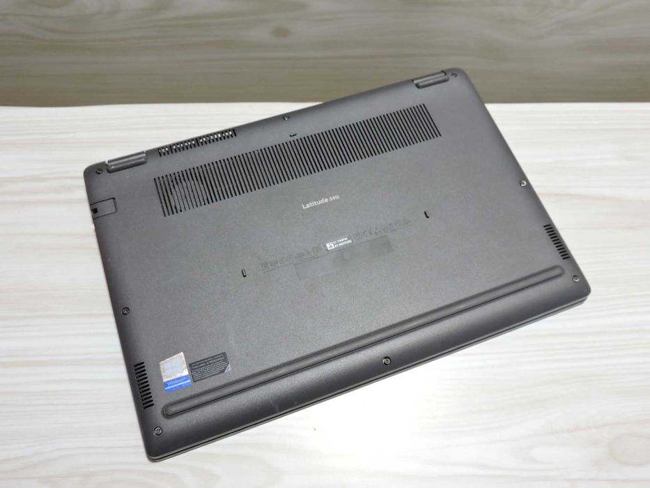Разборка Dell Latitude 3410