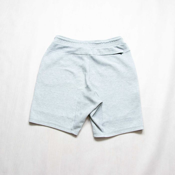 Nike Tech Fleece shorty M