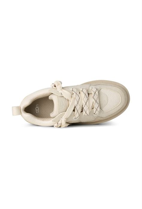 Продам женские кроссовки UGG, размер 39