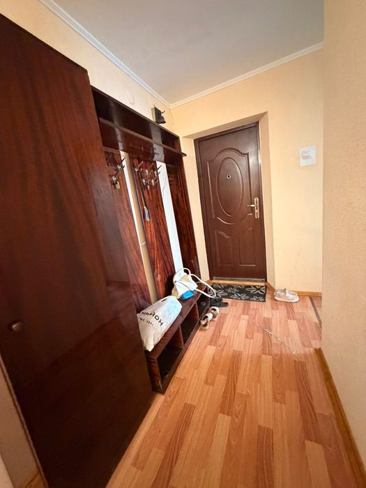 Прода  3 кім. кв.  в чешці вул. Патона