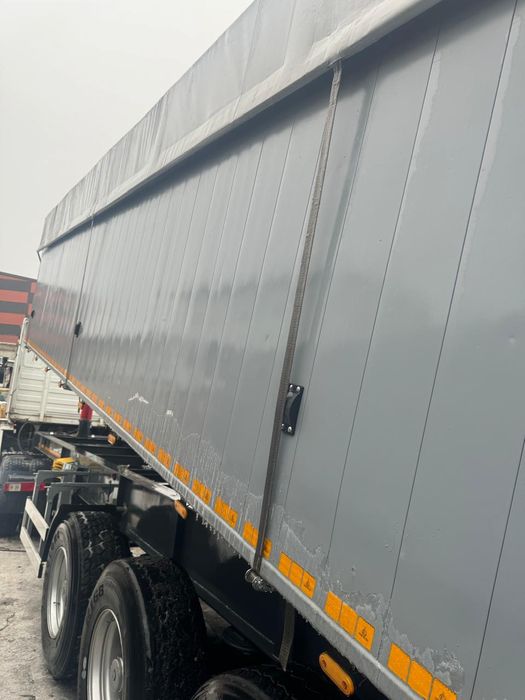 Полуприцеп  BODEX. KIS 33 Самоскид .2004 року