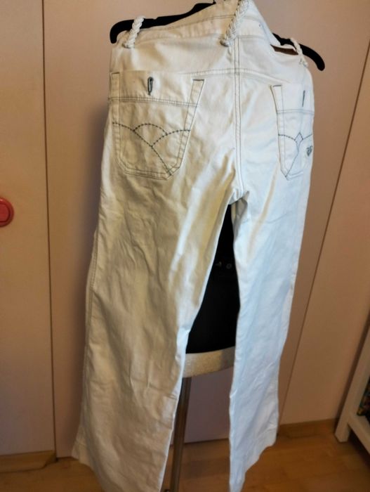 damskie spodnie firmy Roxy rozmiar 29