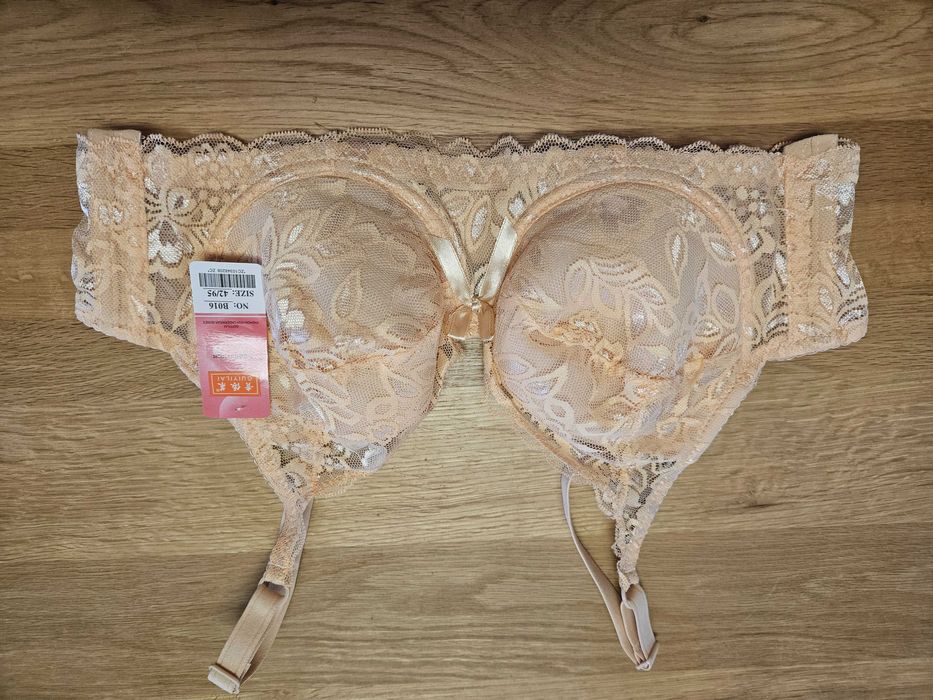 Biustonosz push-ap 42/95