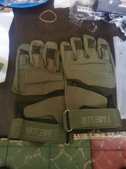 Luvas Táticas Verdes Novas