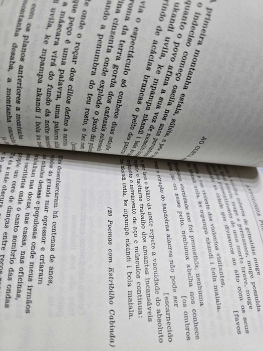 Antologia Poética Angolana I - Colecção Imbondeiro