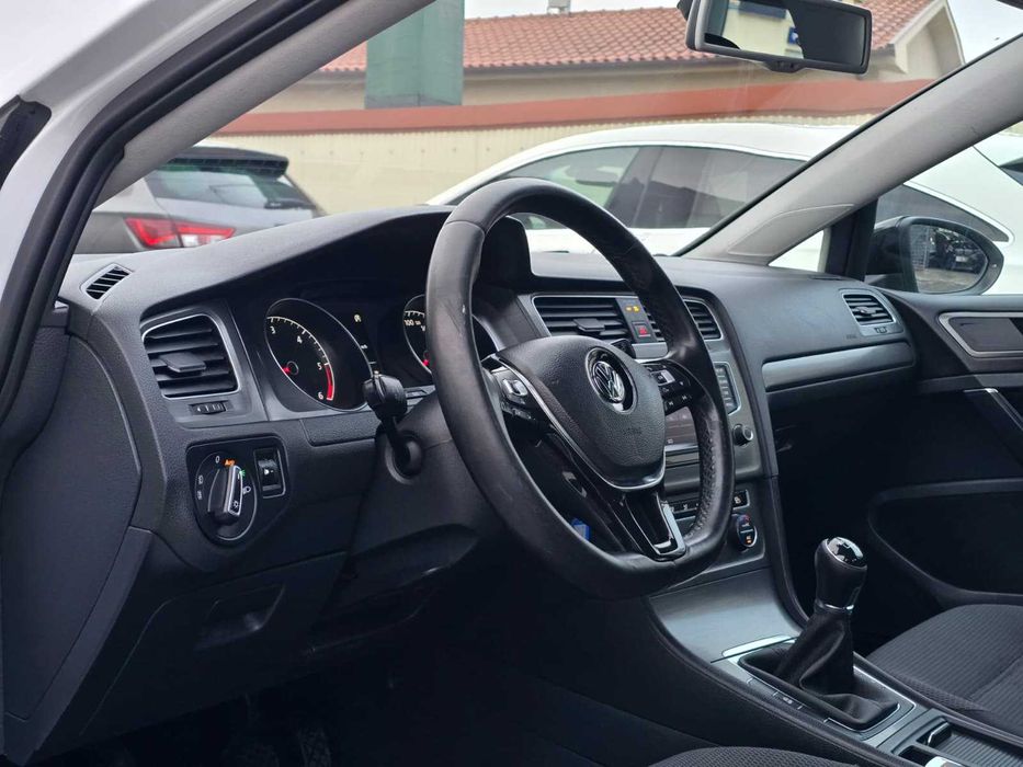 VOLKSWAGEN GOLF VII 1.6TDI 110CV "LOOK GTI"