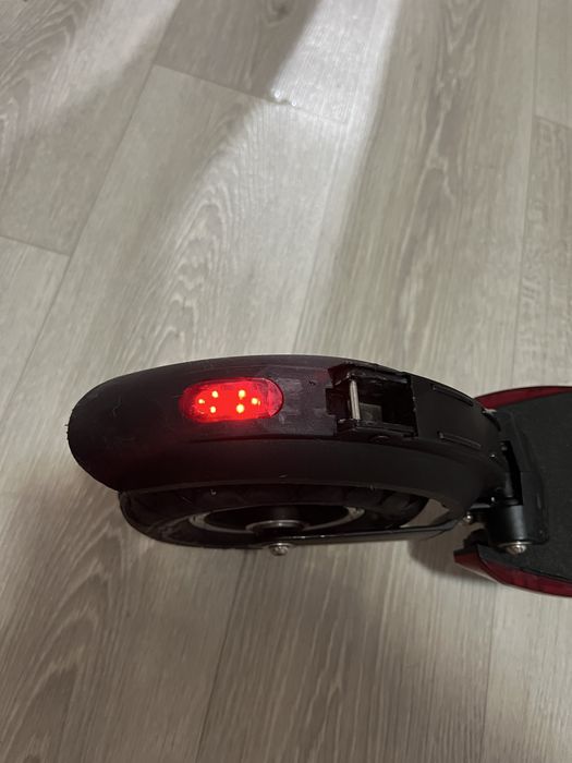 Продам електросамокат G-Scooter