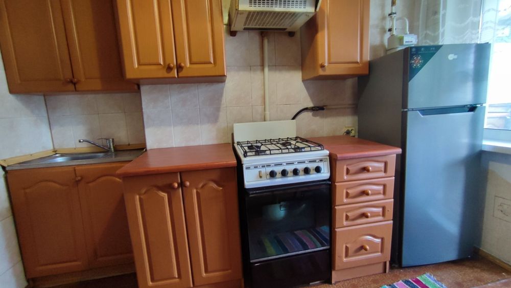 2-х комн. квартира СевГОК, ост. "Короленко" 3-й этаж, всё раздельно