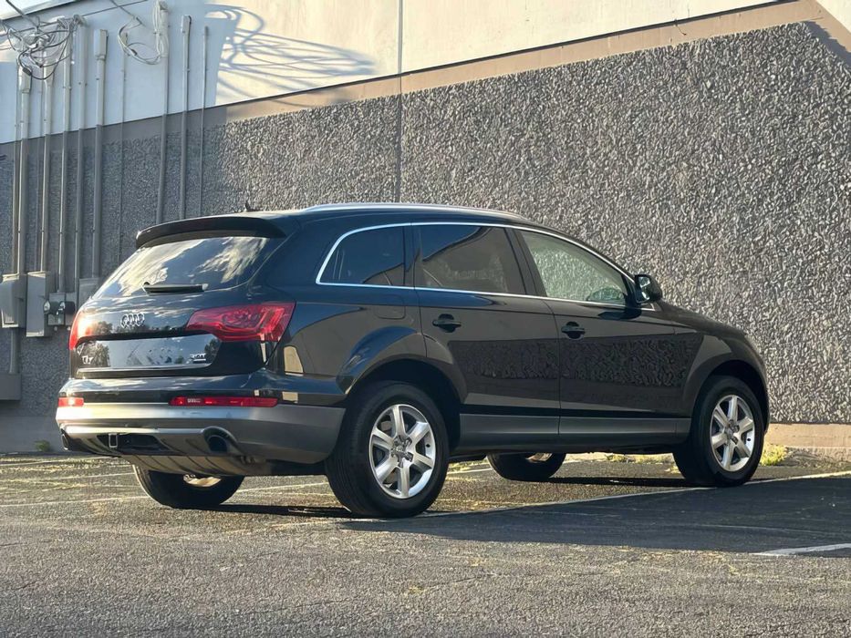 Audi Q7      2014