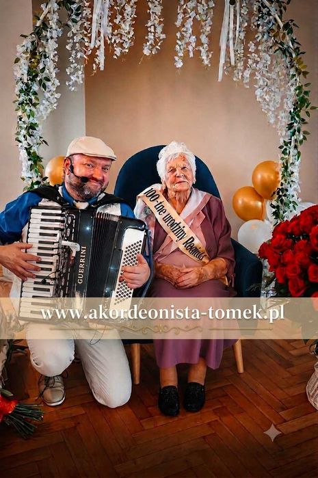 Akordeonista do wynajęcia /tylko terminy na  2027 rok/