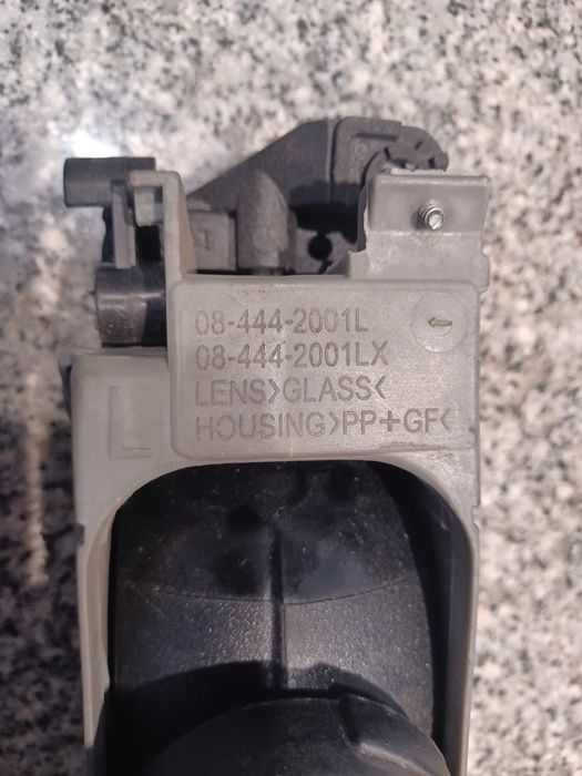 Farol nevoeiro direito original  para choques BMW E36 de 1991  a 1999