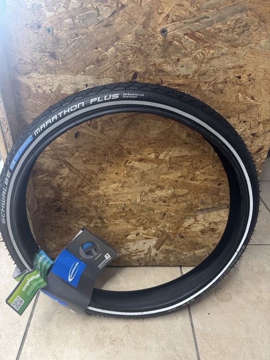 Brompton opona Schwalbe Marathon Plus 16x1,35
