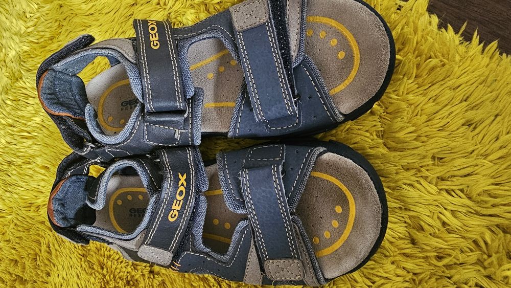 Sandálias Geox de criança