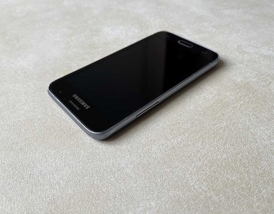 Мобільний телефон samsung galaxy j1 2016 duos смартфон робочий
