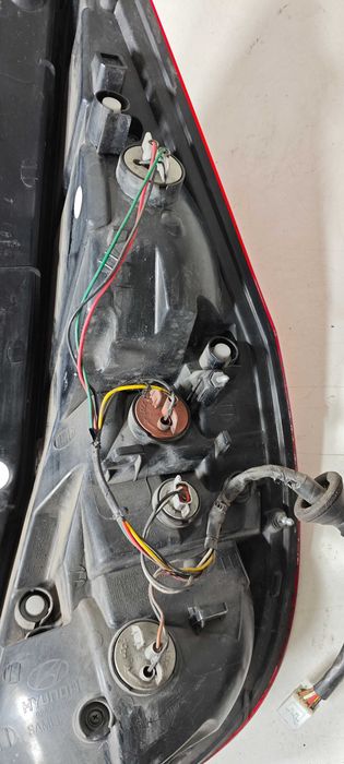 HYUNDAI I30 HATCHBACK 2007 ROK Lewa i Prawa Lampa lewy i prawy tył