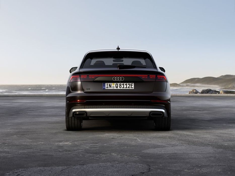 Audi Q8 55 TFSIe quattro Tiptronic
