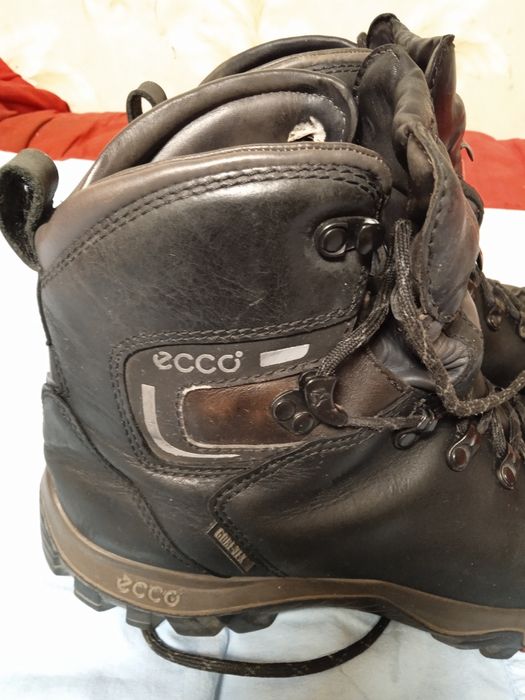 Продам терміново,зимові ботінкі,фірма Єкко,оригінал стан бу на вигляд