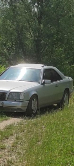 Мерседес 124 3.2 бензин