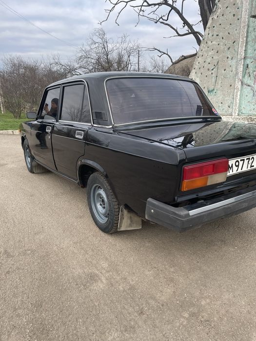 Ваз 2107 черная.
