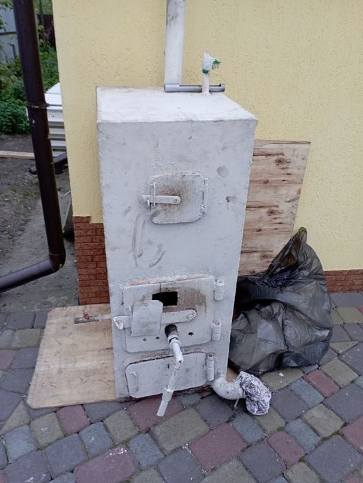 Котел газ дрова в робочому стані