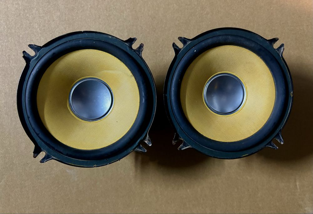 Динамики (Колонки) Pioneer TS-E136C (13см)