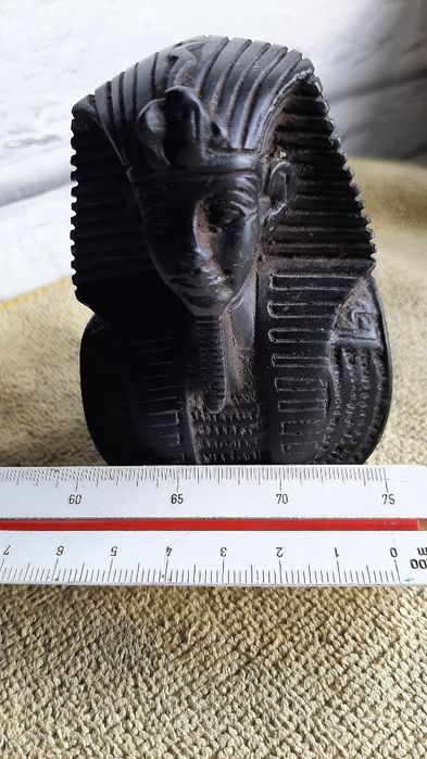 Popiersie tutenchamona