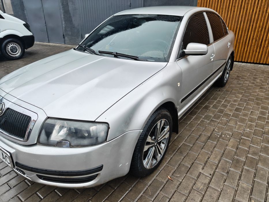 Skoda Superb 1.8t