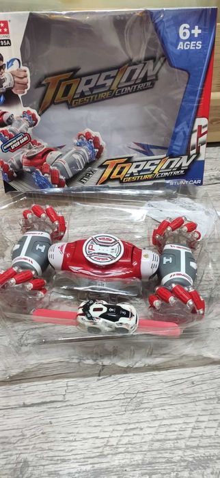 Машинка трюкач на радиоуправлении Torsion НОВАЯ