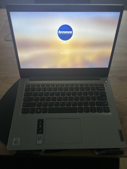 Laptop LENOVO ideapad 3 z i3-10th/DDR4 4GB/SSD 128GB M2/14" F.HD/I.UHD