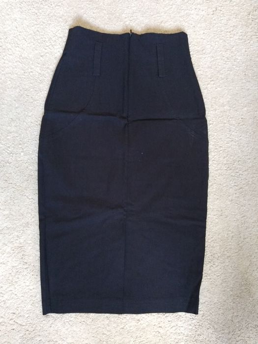 Spódnica ołówkowa czarna