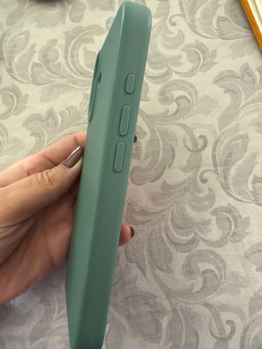 Capa Verde Silicone Iphone 16