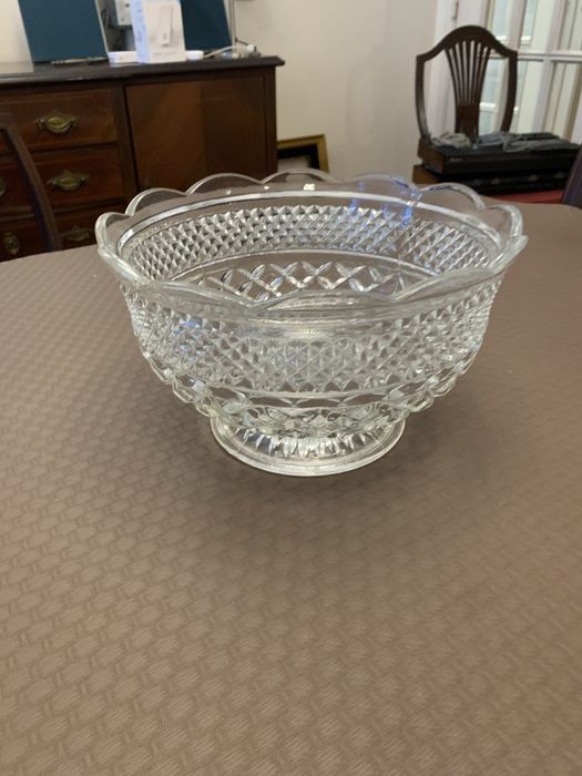 Taça em vidro com pé