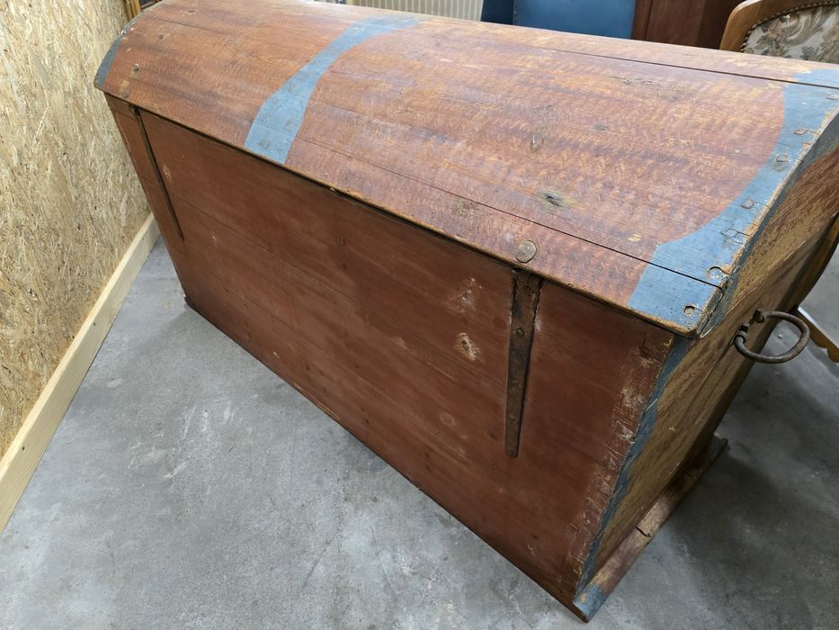 Stara duża skrzynia posagowa kufer 142x65