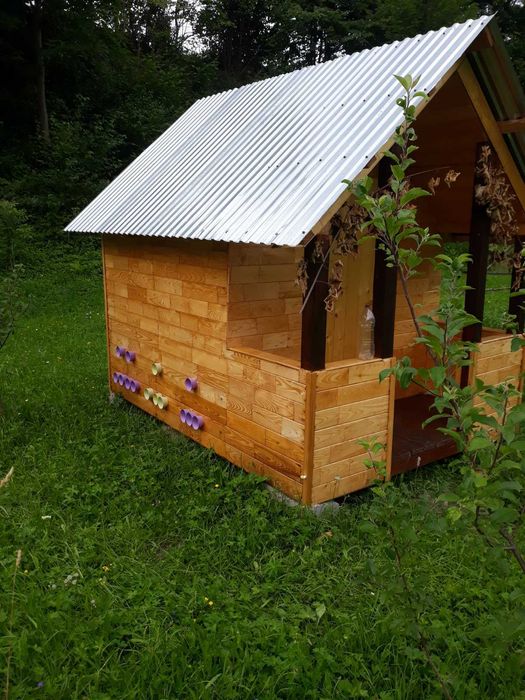 Продається апібудинок