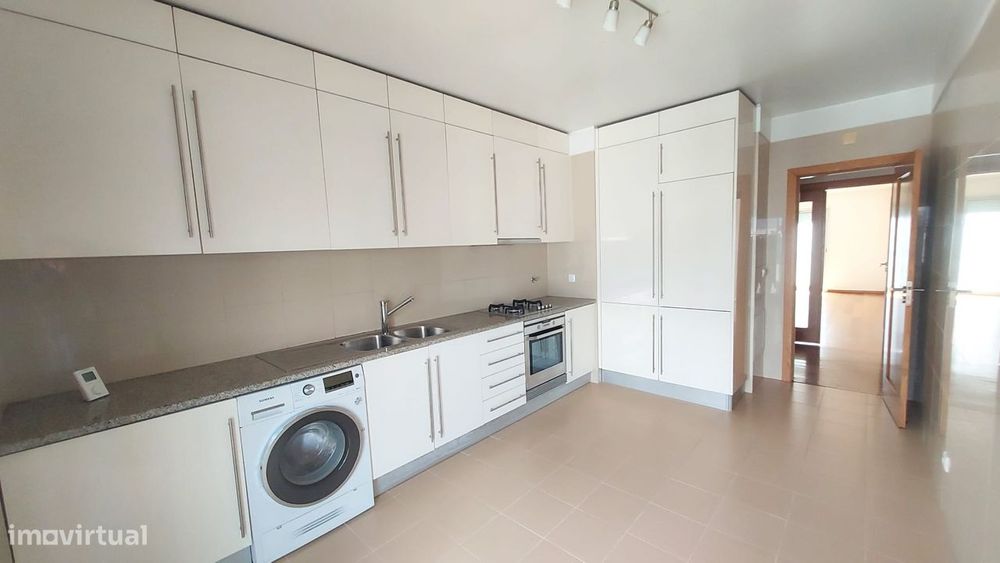 Apartamento T3 centro de Fátima