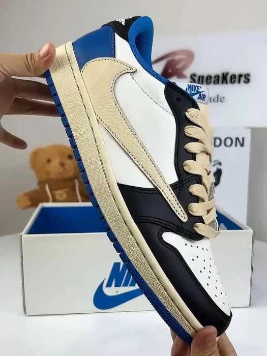 Jordan 1 Retro Low OG SP Fragment x Travis Scott R.44