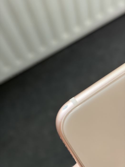 iPhone 8 plus rose gold 64gb