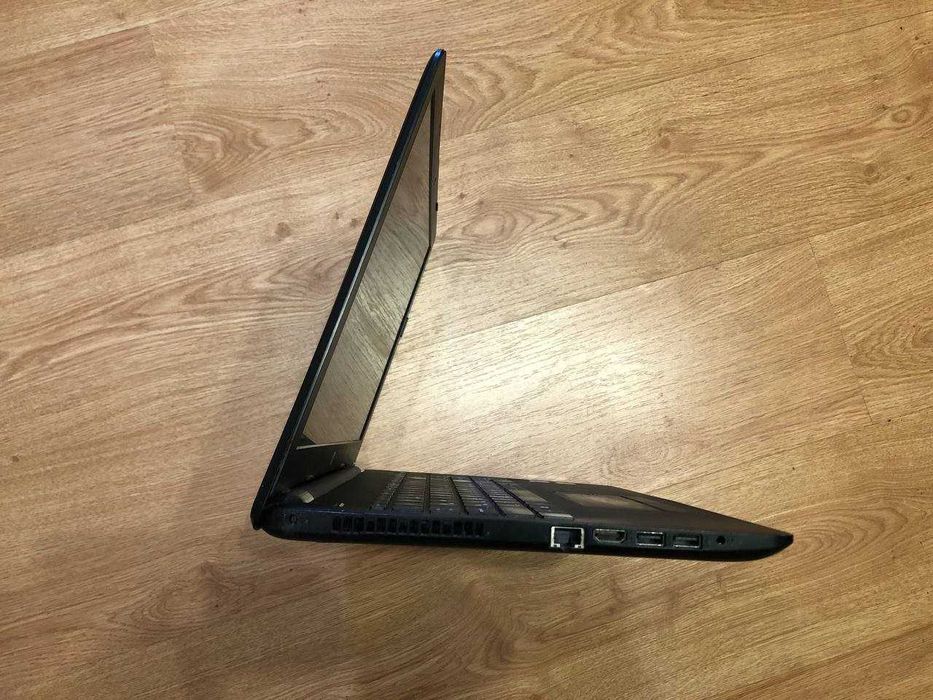 HP TPN-C129 (15,6"/SSD 256Gb/GPU Radeon R5/Win 10)