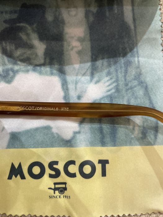 Oculos de sol MOSCOT castanho