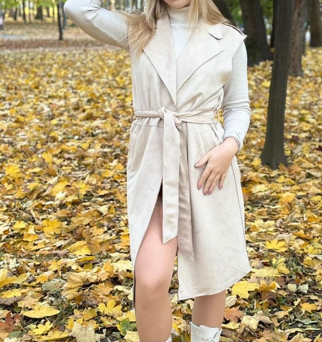 Нова Стильна жіноча жилетка без рукавів