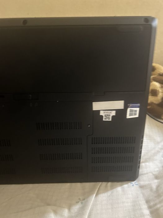Vendo lenovo p52 novo