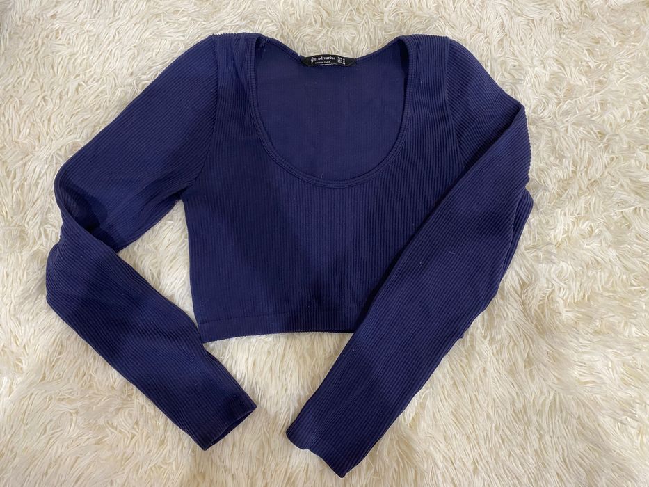 Топ з довгим рукавом