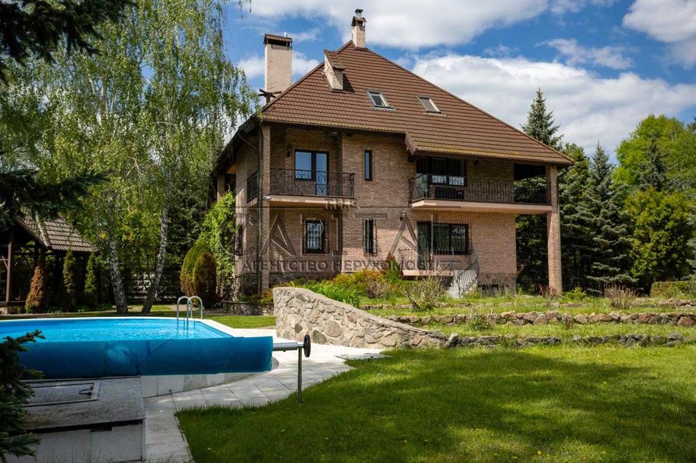 Продаж будинку біля води, Козин, Велика Дамба