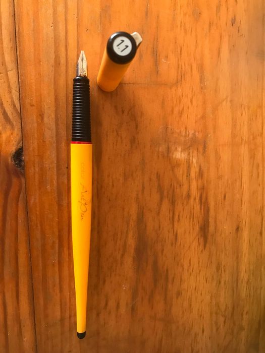 Caneta de tinta permanente Rotring Artpen - Edição limitada