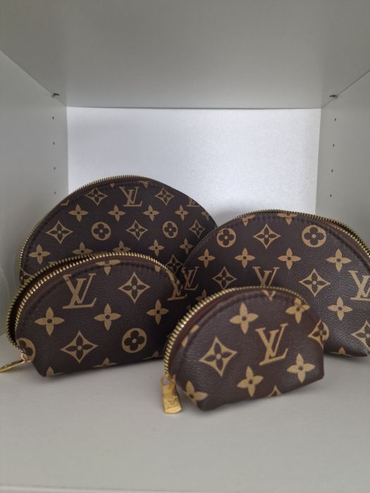 Conjunto de 4 bolsas louis V.