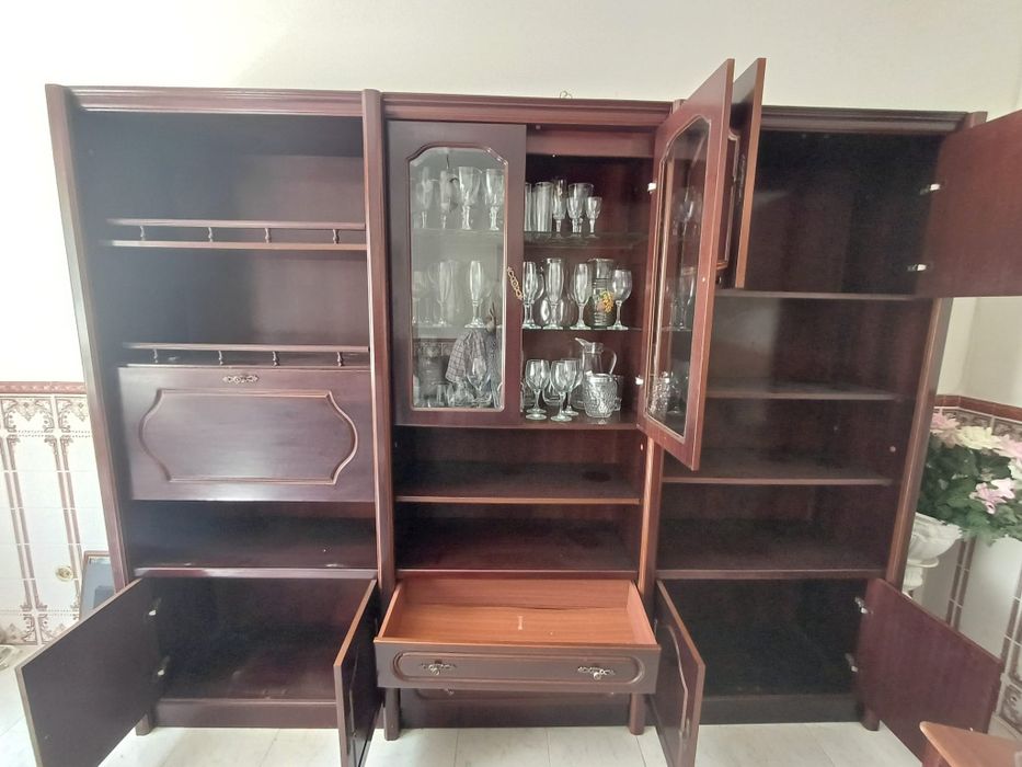 Móvel de sala com 3 módulos