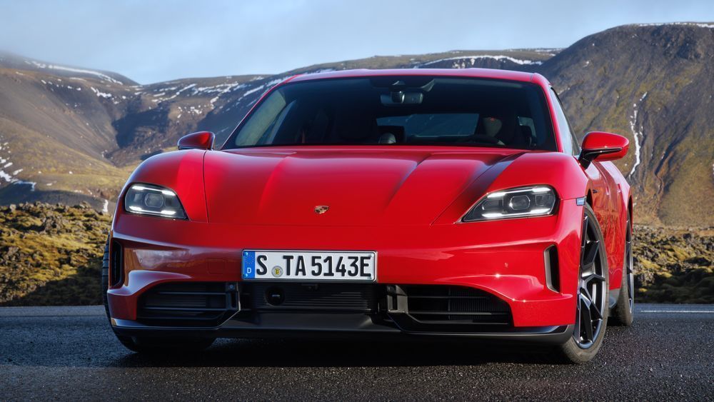 Porsche Taycan Black Edition