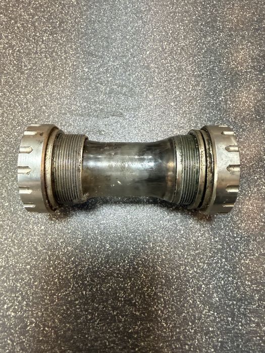 Wkład suportu Neco BB401 BSA Shimano Hollowtech II