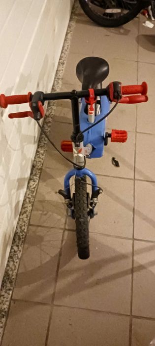 Bicicleta antiga sem rodinhas usada em otimo estado e muito boa